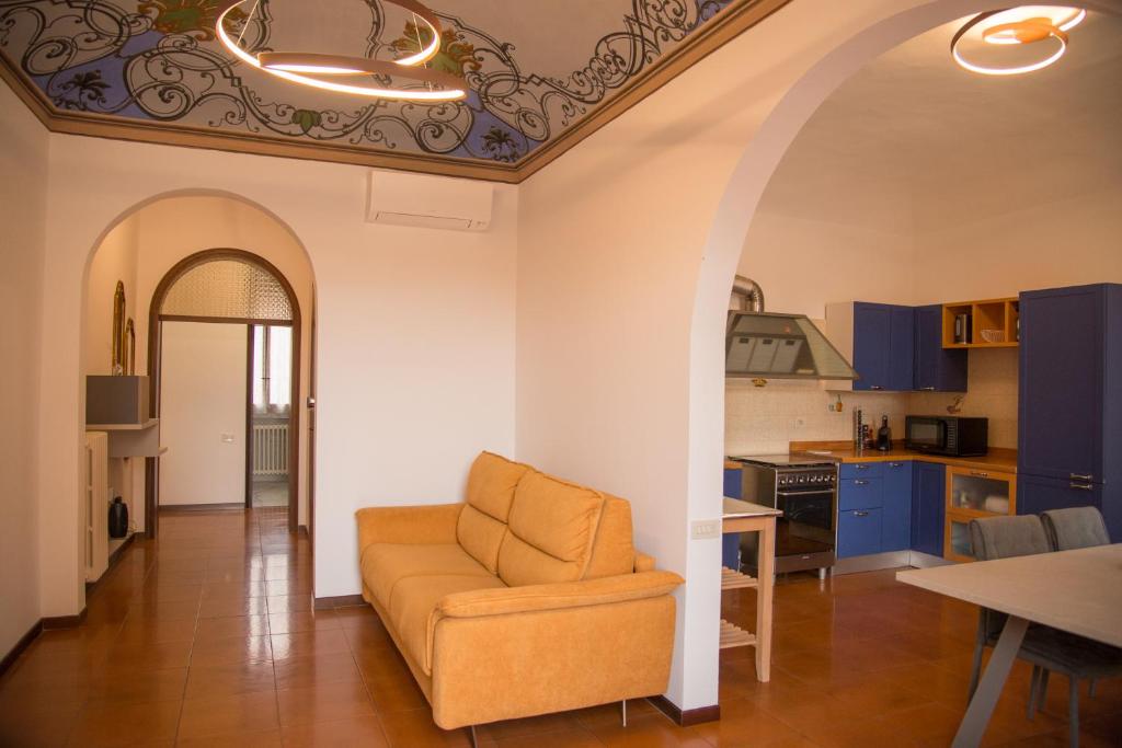 Appartamento Imola con splendida vista sul Duomo 8
