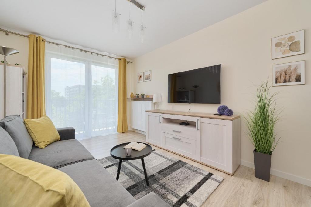 Apartment Piękna with PARKING Wrocław by Noclegi Renters 5