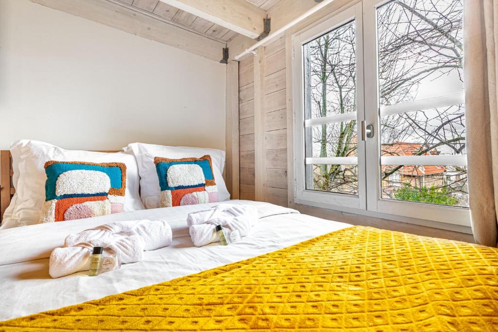 Art & Curiosity Cabinet Style Appartement with Paris view, Villa des Ammonites 8