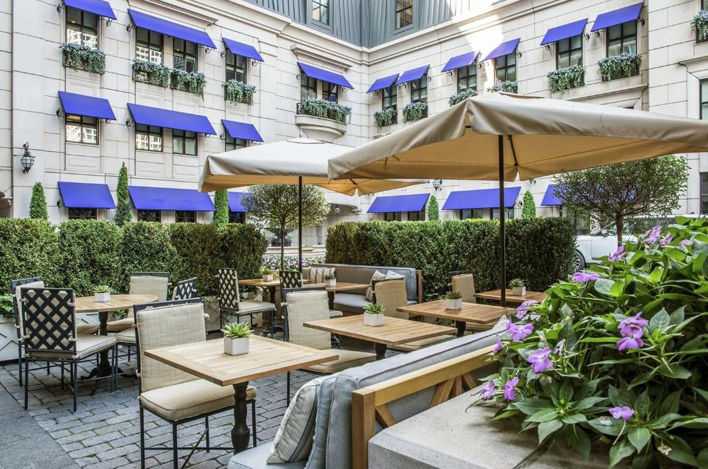 Waldorf Astoria Chicago Image