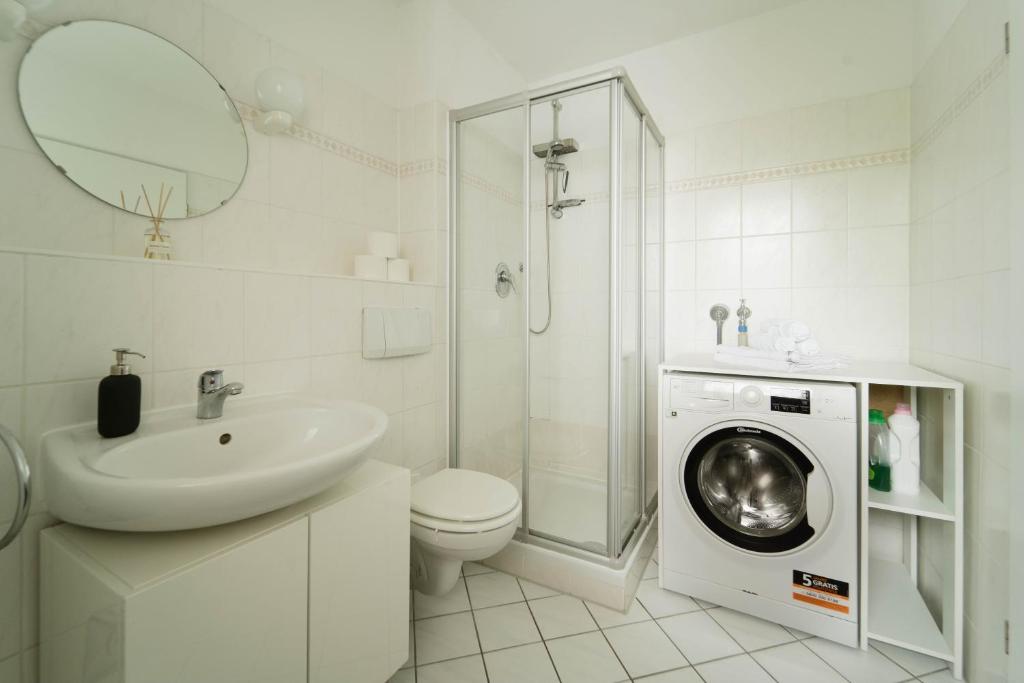 RAUM921 - Stilvolles Apartment - WLAN, Tiefgarage, Küche, Netflix 3