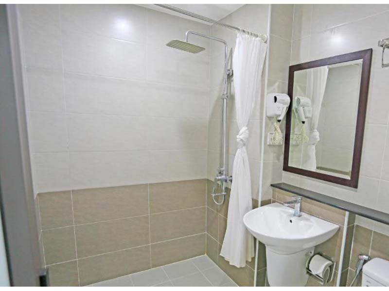 K Business 1 Hotel My Dinh 미딩 - By Bay Luxury