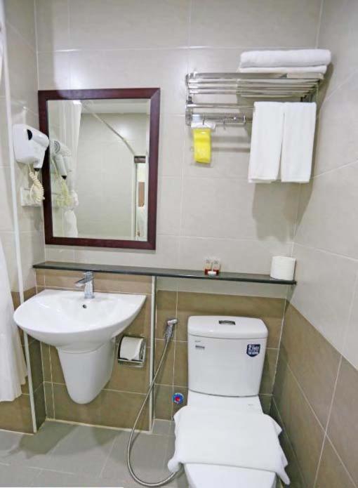 K Business 1 Hotel My Dinh 미딩 - By Bay Luxury