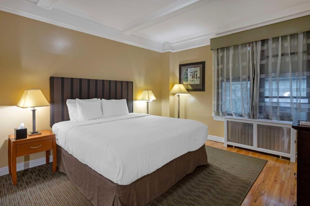 Best Western Plus Hospitality House Suites Image