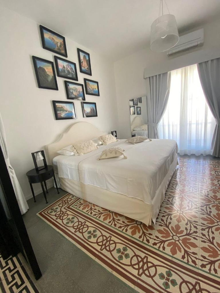 Top Central Suite