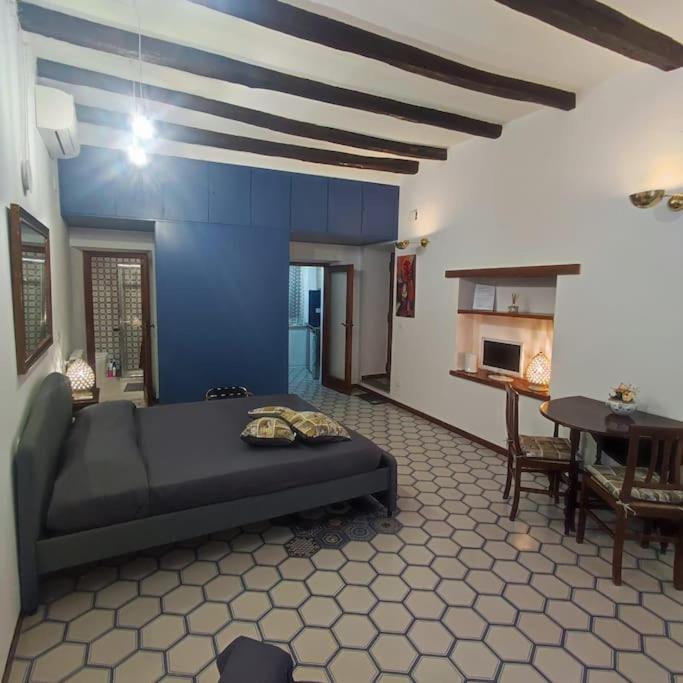 Casa Claudia ~ rione Monti-Colosseo 4