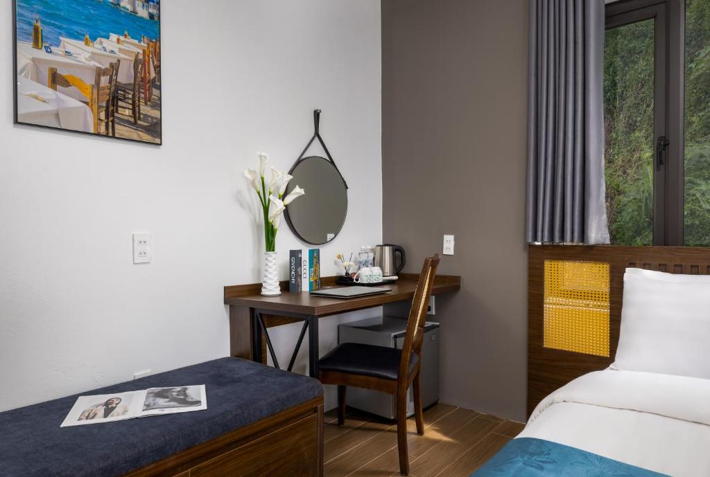 Lang Chai Green Pear Cat Ba Hotel