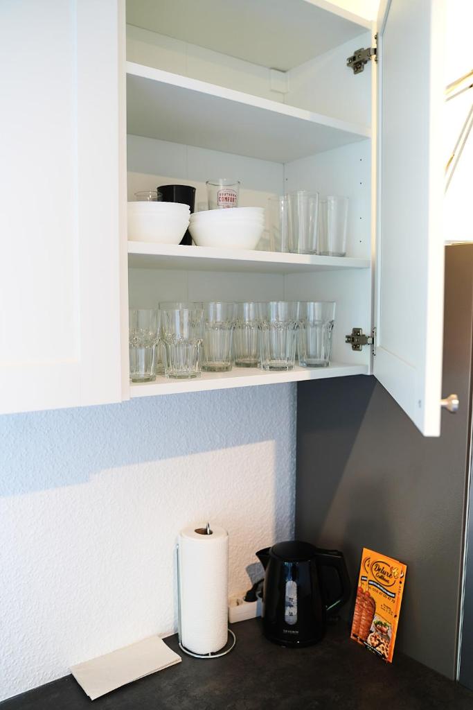 N39 Whole 3-Room Apartment or Individual Room in Karlsruhe Südstadt 6