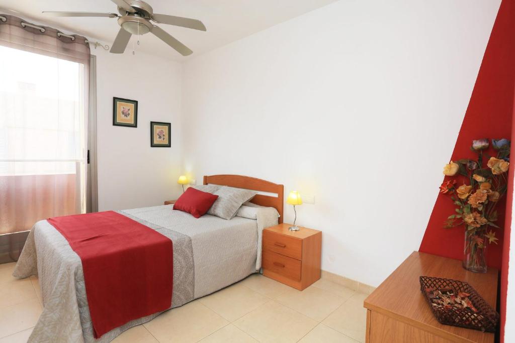 LITORAL COSTA DORADA - VILLA MAGNOLIA Only families 2