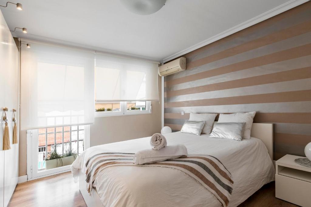Chalet independiente de diseño con Patio Privado 8