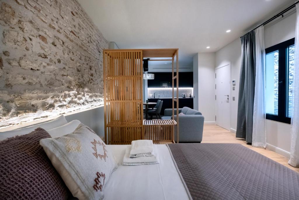 VILLAR Suites by Cadiz4Rentals 2