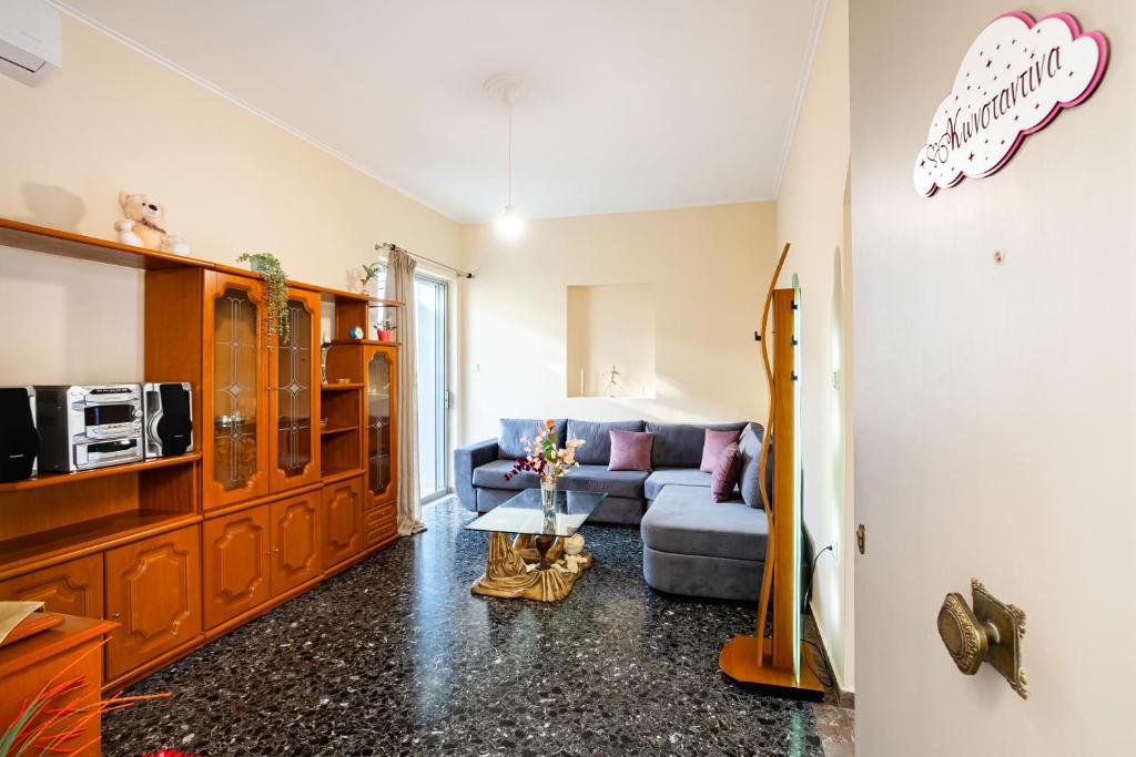 Avia Seaview Getaway - Konstantina's Hidden Haven 8