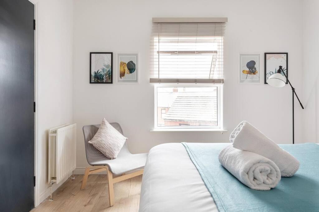 Top Floor, City Centre, Parking 2