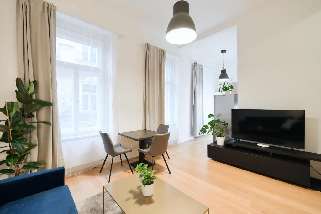 Klimentská 52 Residence 5