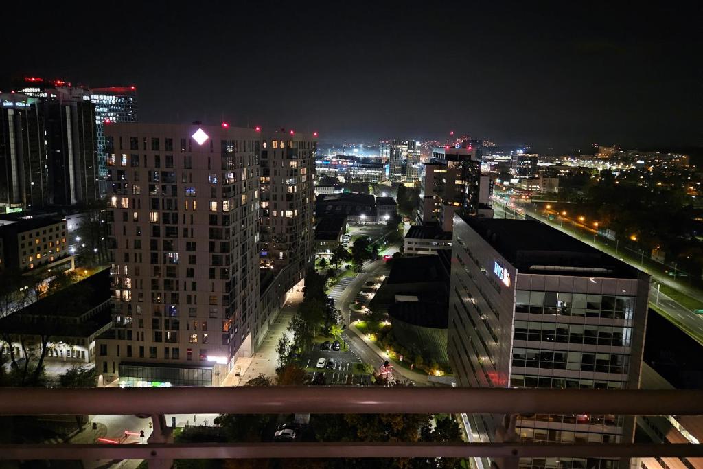 Kairos Apartments - Central - parking, ścisłe centrum, 20 piętro, klimatyzacja 1