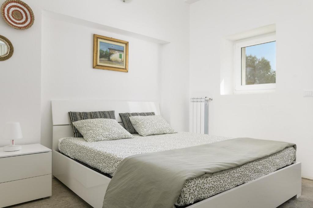 Photo de la galerie de l'établissement Trullo Chiara con piscina by Wonderful Italy, à Ostuni