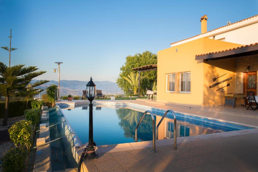 Villa Mouttali 4