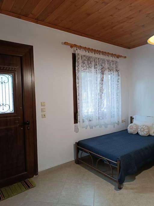 Mary's Traditional home 7