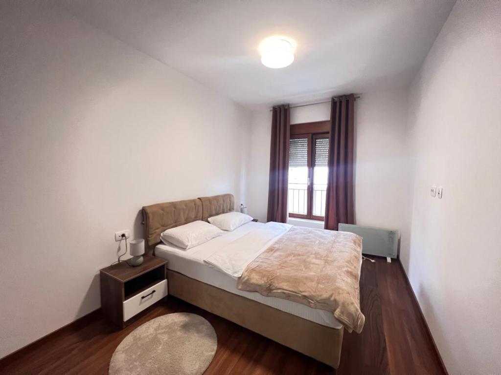 White Homes 1BR/APT•Master Quart 7
