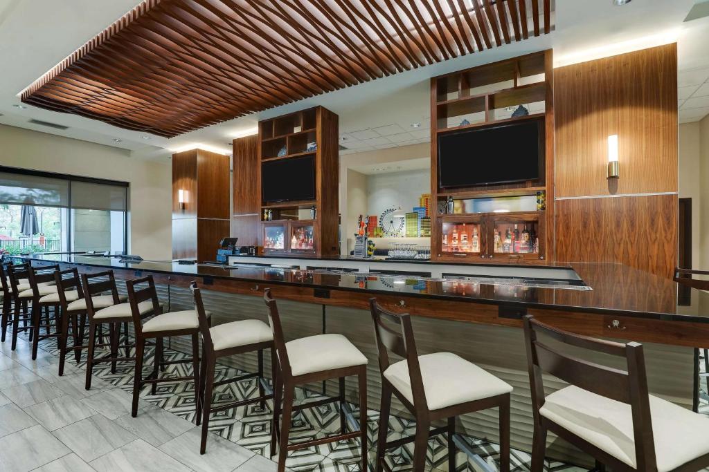 Drury Plaza Hotel Orlando - Disney Springs Area Image