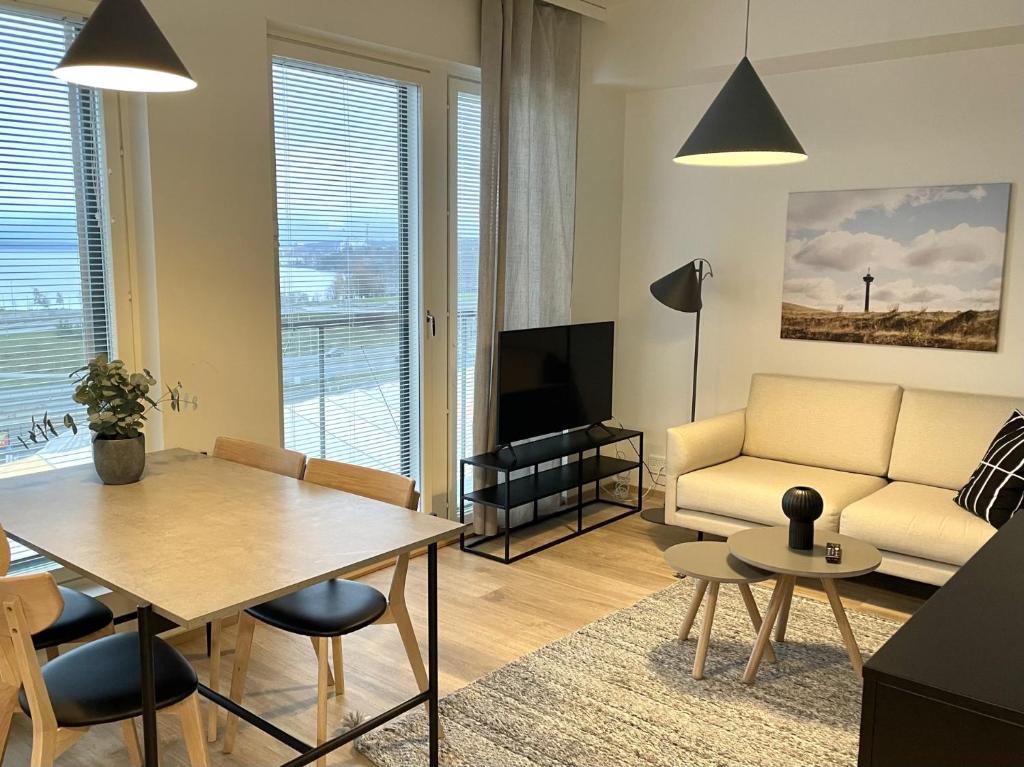 Bright studio apartment near the centre 5