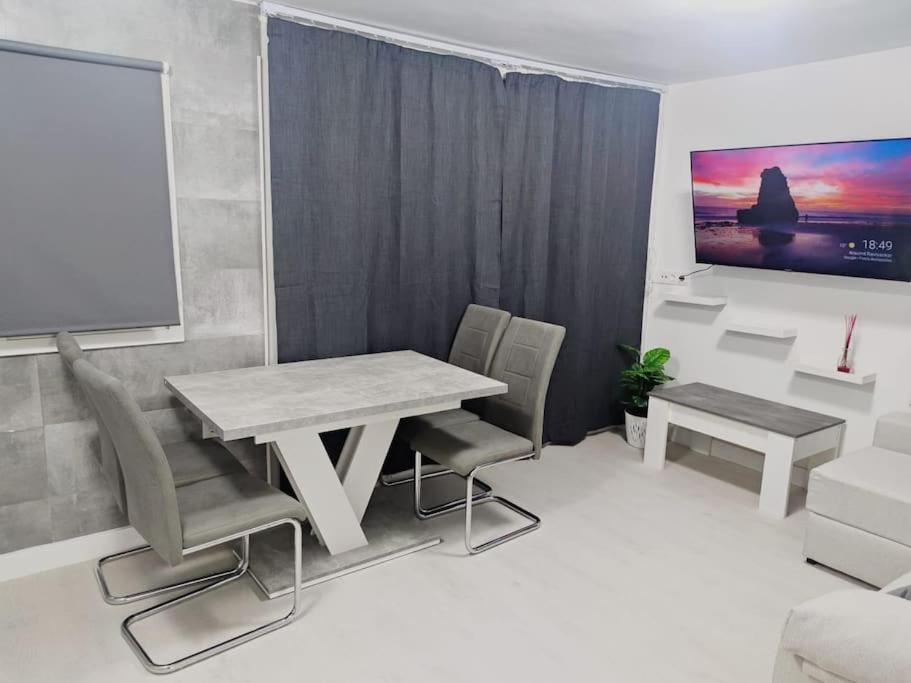 luxury apartment with best views 4