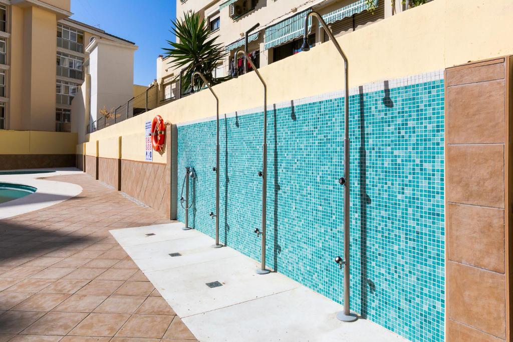 VER5 - Terraza con vistas al mar, Wifi, Smart TV, Piscina, Playa, Centro 7