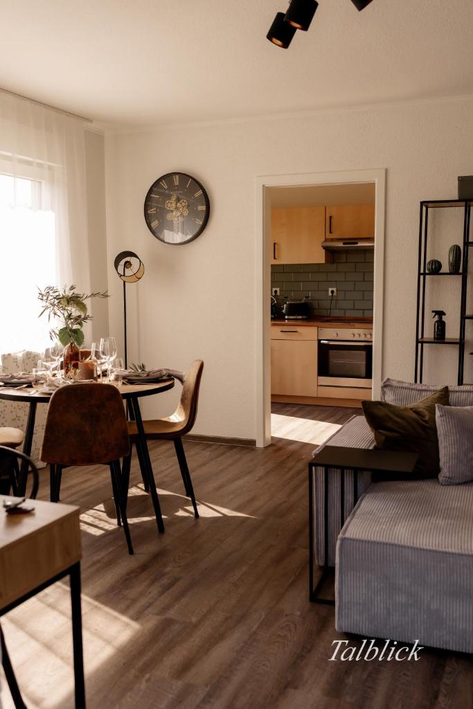 Lieblingsplatz by Julia & Tom 2