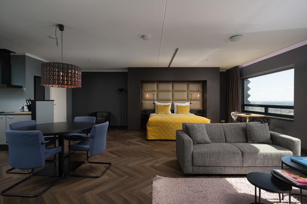 The Penthouse At The Hague Tower 3