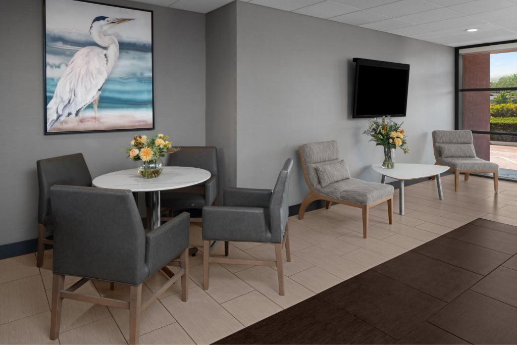 Residence Inn by Marriott San Diego Downtown Image