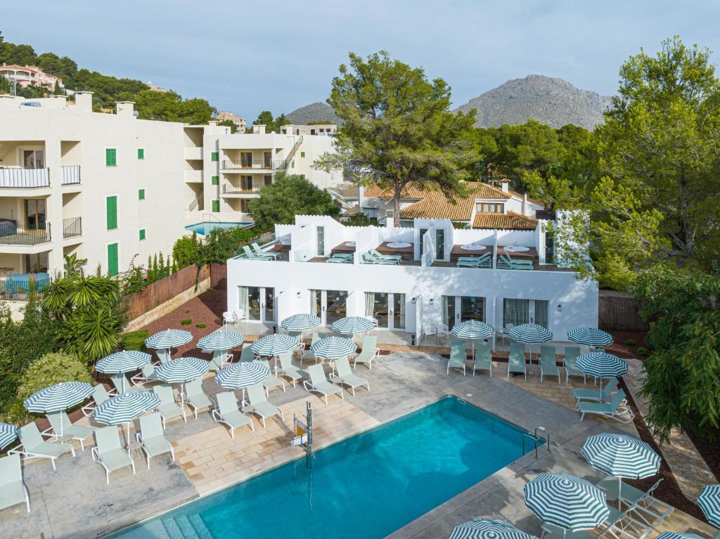 Cabot Las Velas Apartments 7
