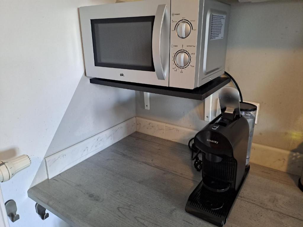 STUDIO Apartment am Kreuzbergl, 34qm, 1-2 Gäste, gratis Parkplätze & Self Check-in 6