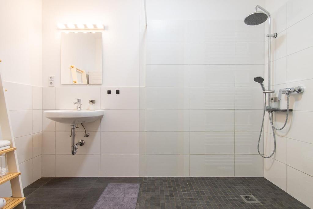 Luxuriöses Apartment, 10min Innenstadt, Parkplatz 7