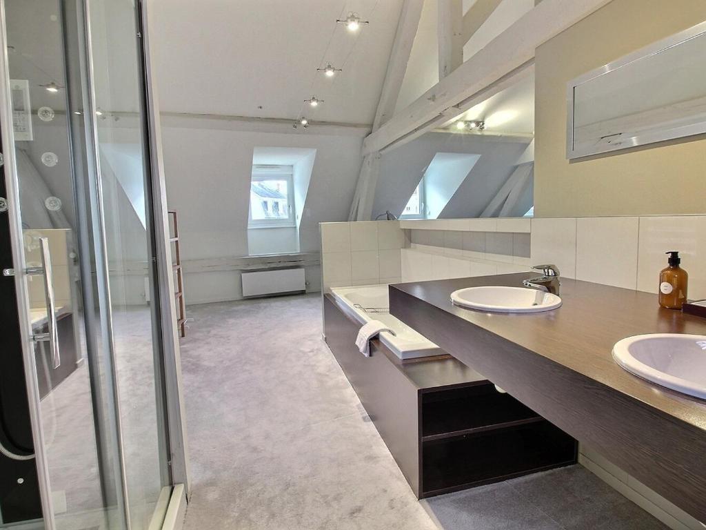 Maison de caractère avec jacuzzi et parking à deux pas du centre historique de Colmar - FR-1-722-3 3