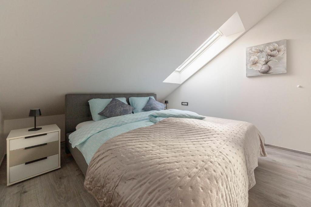 Luiza's Apartment 3