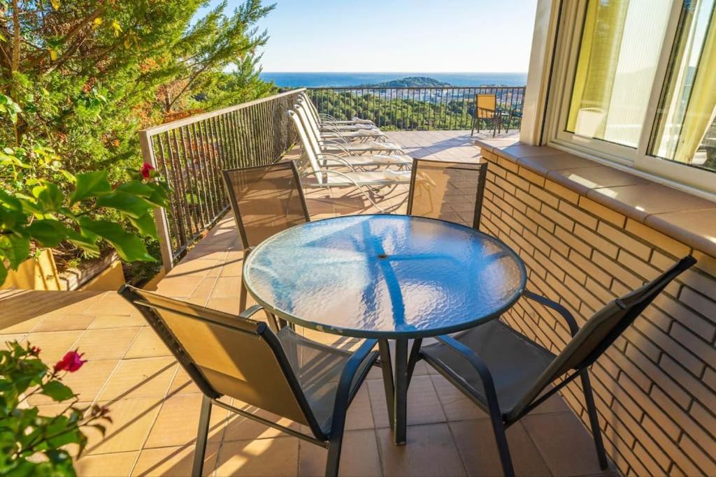 Villa Mare Nostrum,12 personen, panoramisch zeezicht 7