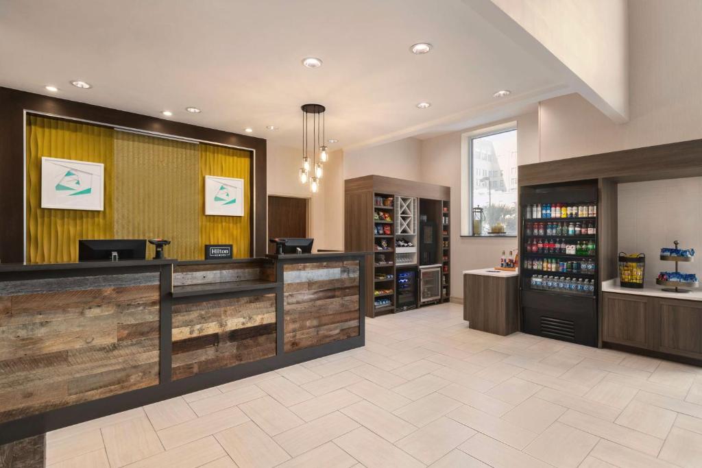 Hilton Garden Inn San Antonio Downtown Riverwalk Image