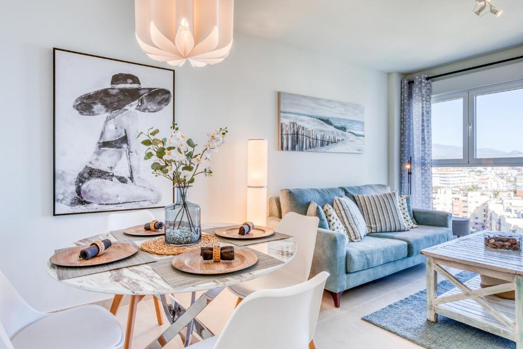 Hanami Puerto Blanco Sea Breeze & Stunning Views PB19