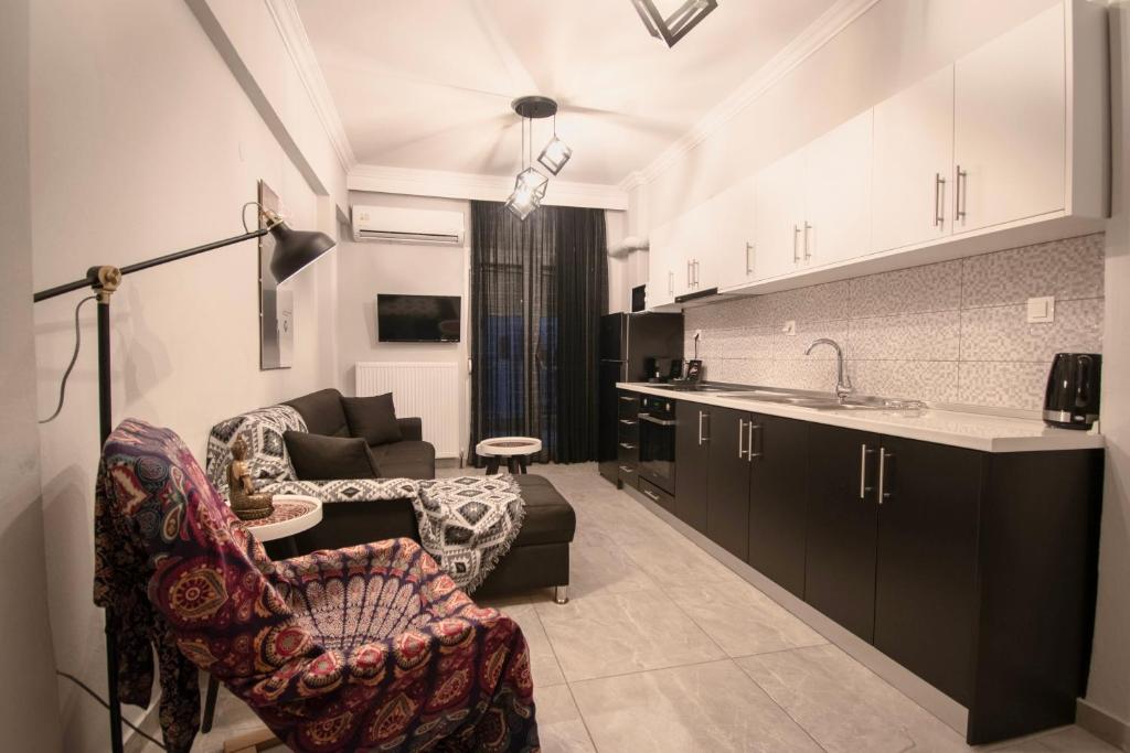 Pyrgos House 3