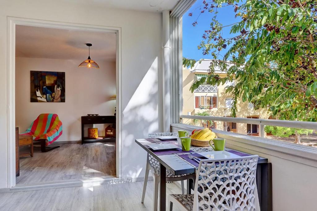 Apt Vasco - T2 L'Ermitage les Bains 3
