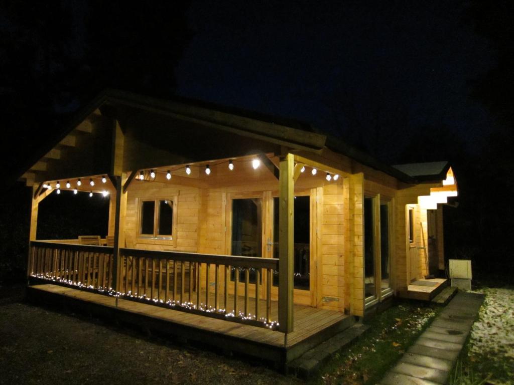 HderH - Eco Lodge op vakantiepark De IJsvogel, zwembaden, kids fun, natuur en rust 3