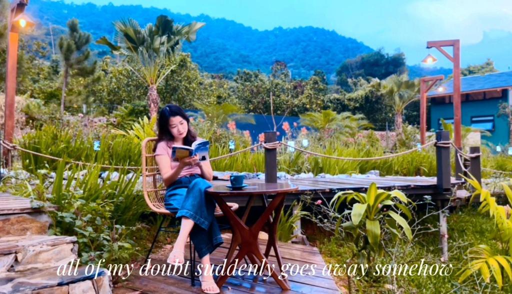 Anna Little Garden - Fish House