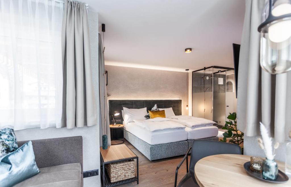 Glanz & Glory Appartements Sölden 5