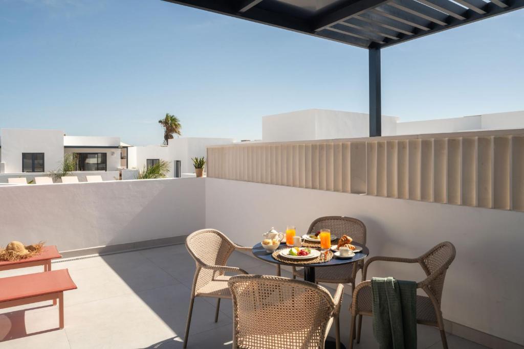 Nazaret Beach - Adults only 5