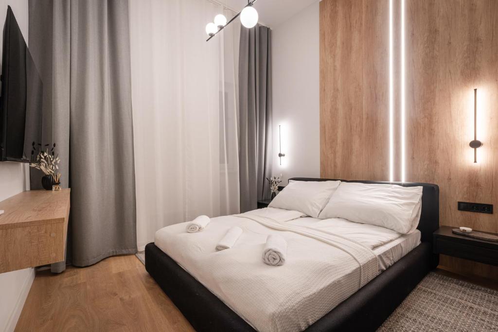 E56 - Grand Boulevard Heritage Residence - Best Location by BQA 4