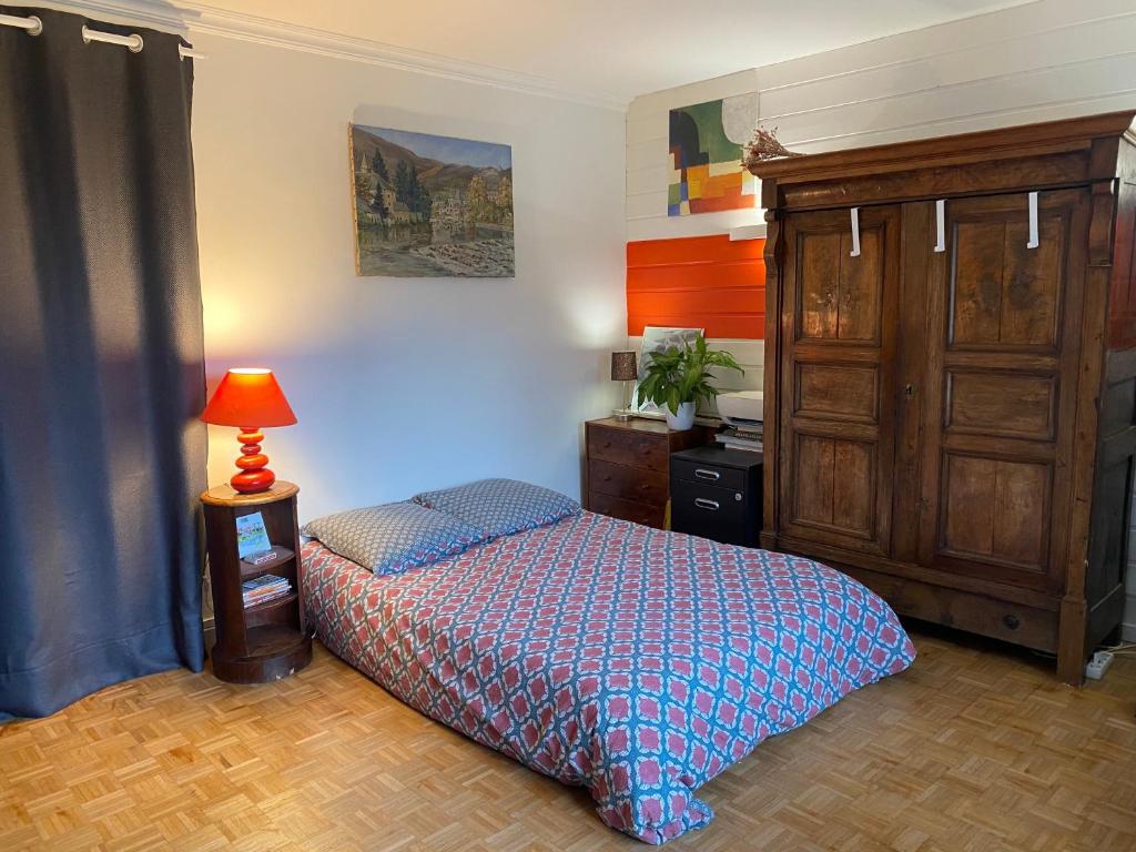 VILLA LES TERRASSES dans la nature avec piscine à 2 pas de Lyon, 7