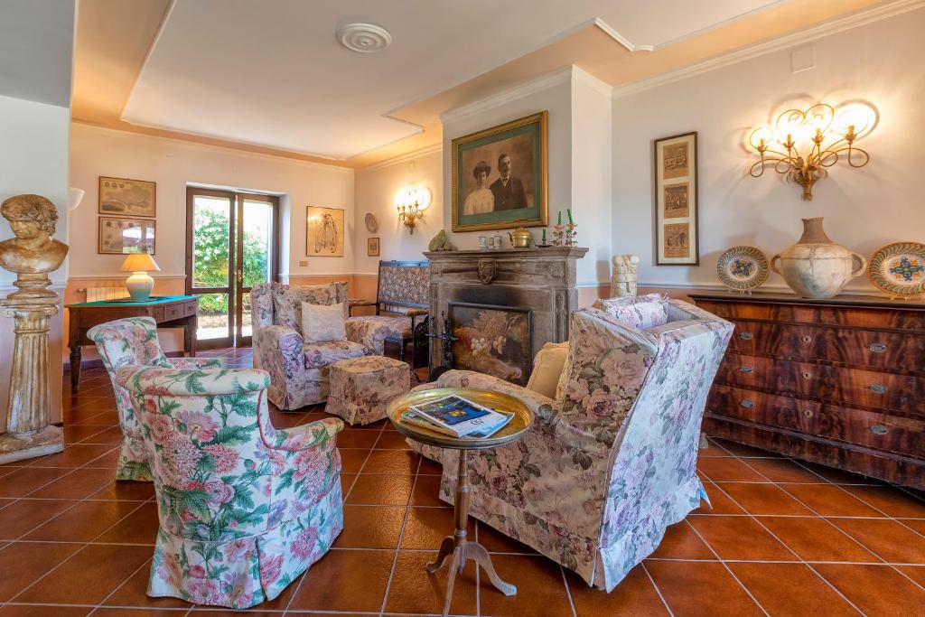 Photo de la galerie de l'établissement SARDINIA RE - Villa Donna Beatrice, à Alghero