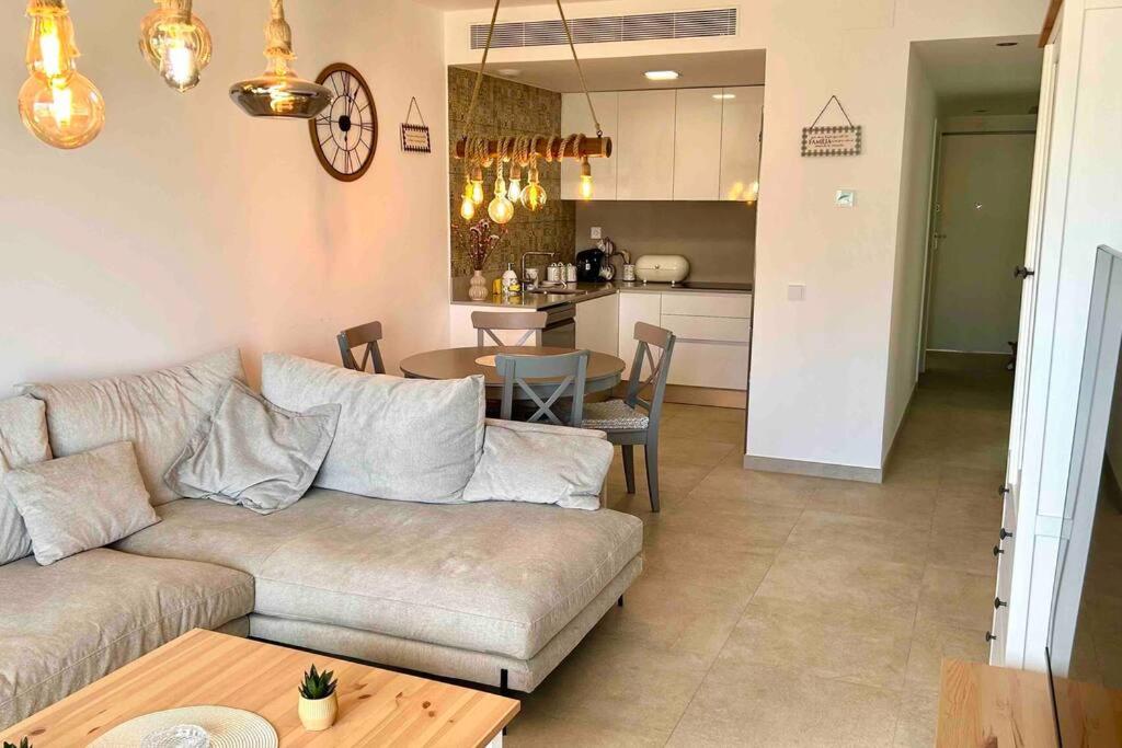 13 Apartamento Iconic vista playa, bloque 8 5