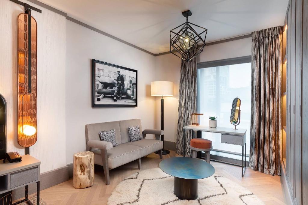 Hart Shoreditch Hotel London, Curio Collection by Hilton Image