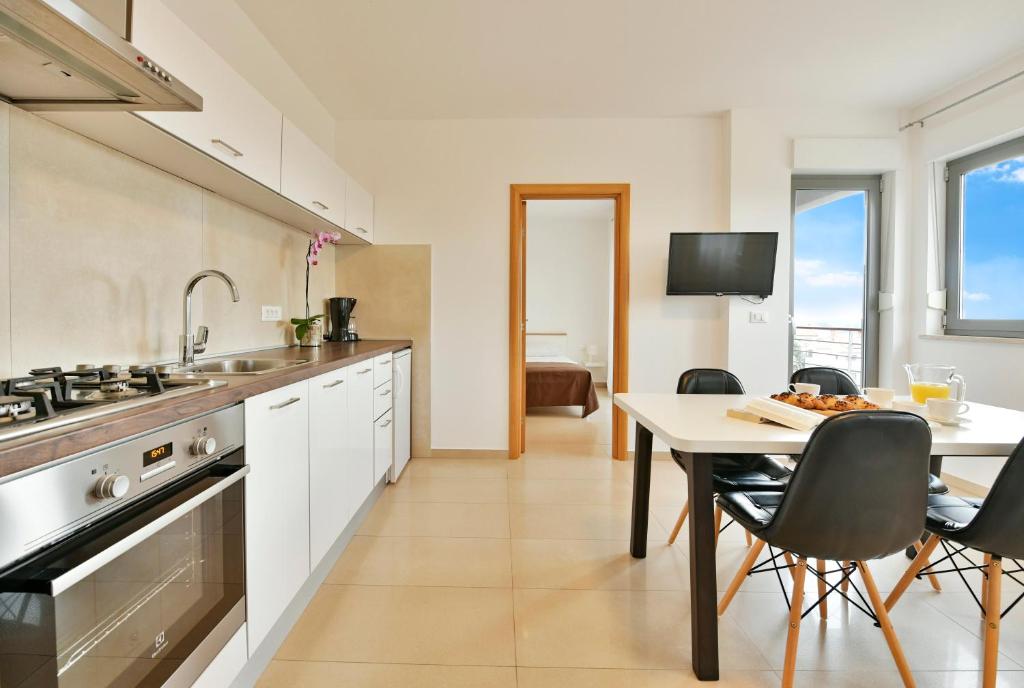 Apart Residence Rudan 1 4